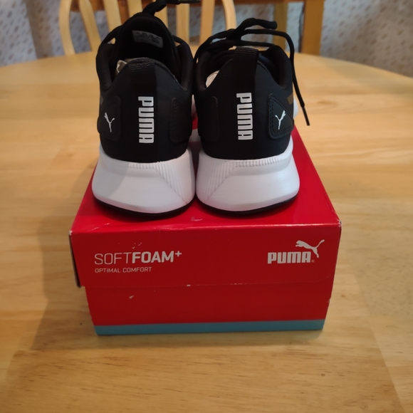 Puma Softfoam Optimal Comfort Sneakers Size 5.5 - Picture 5 of 8